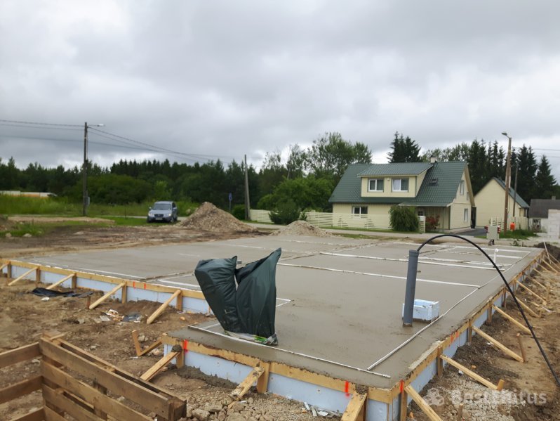 fundament-teplij-pol